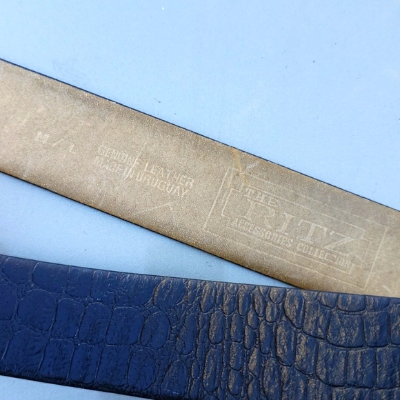 Vintage The RITZ ACCESSORIES Textured  LEATHER Black Belt  M / L - Picture 5 of 5